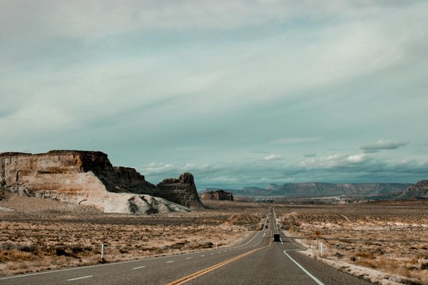 Quels sont les impacts des nouveaux matériaux de freinage sur la performance des véhicules de compétition?