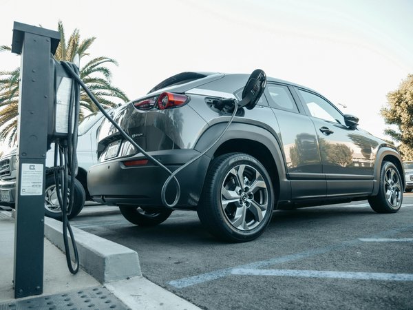 Les suv électriques incontournables à découvrir en 2025